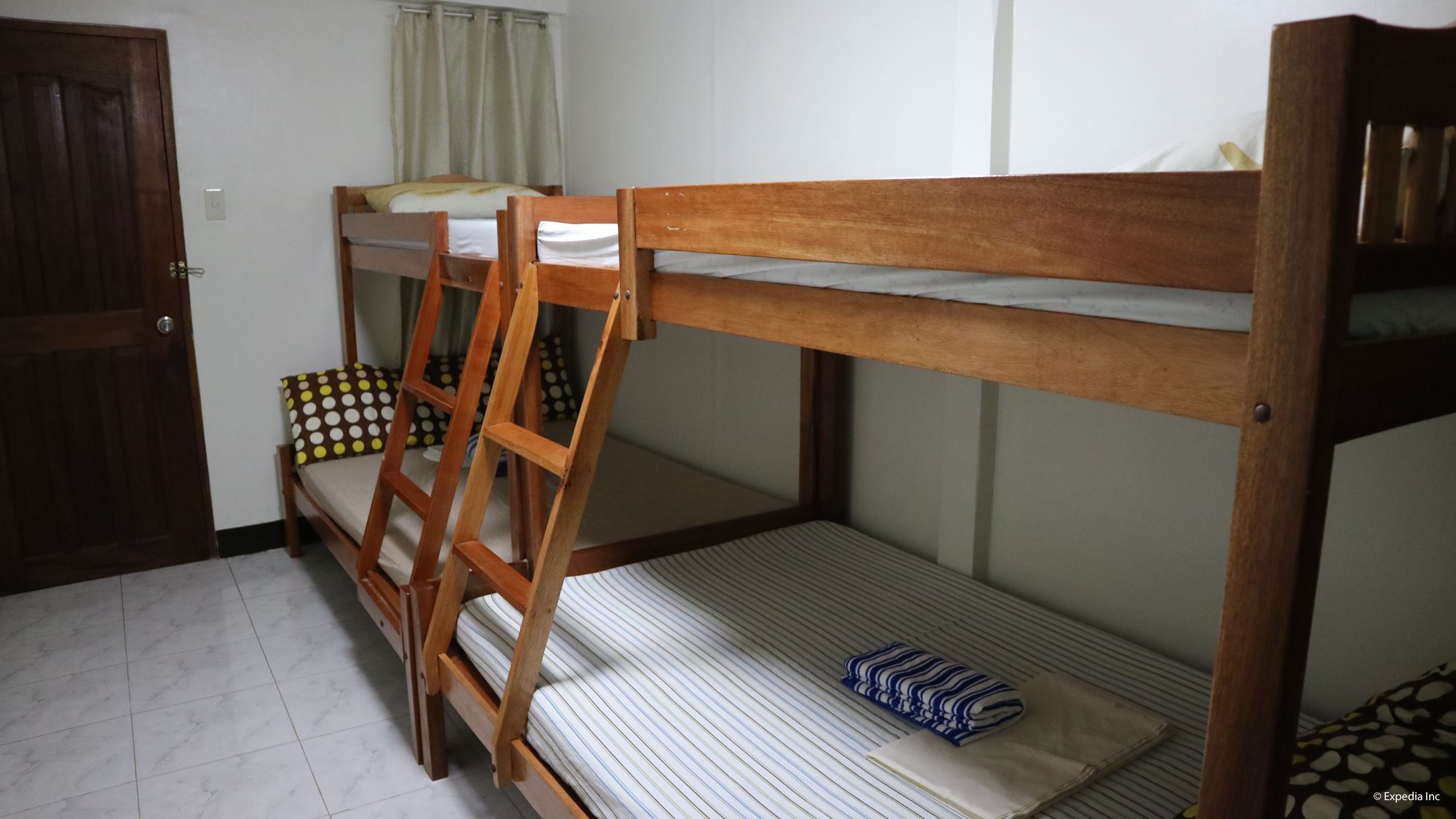 公主港 阿尔蒙特短住旅馆旅舍 外观 照片