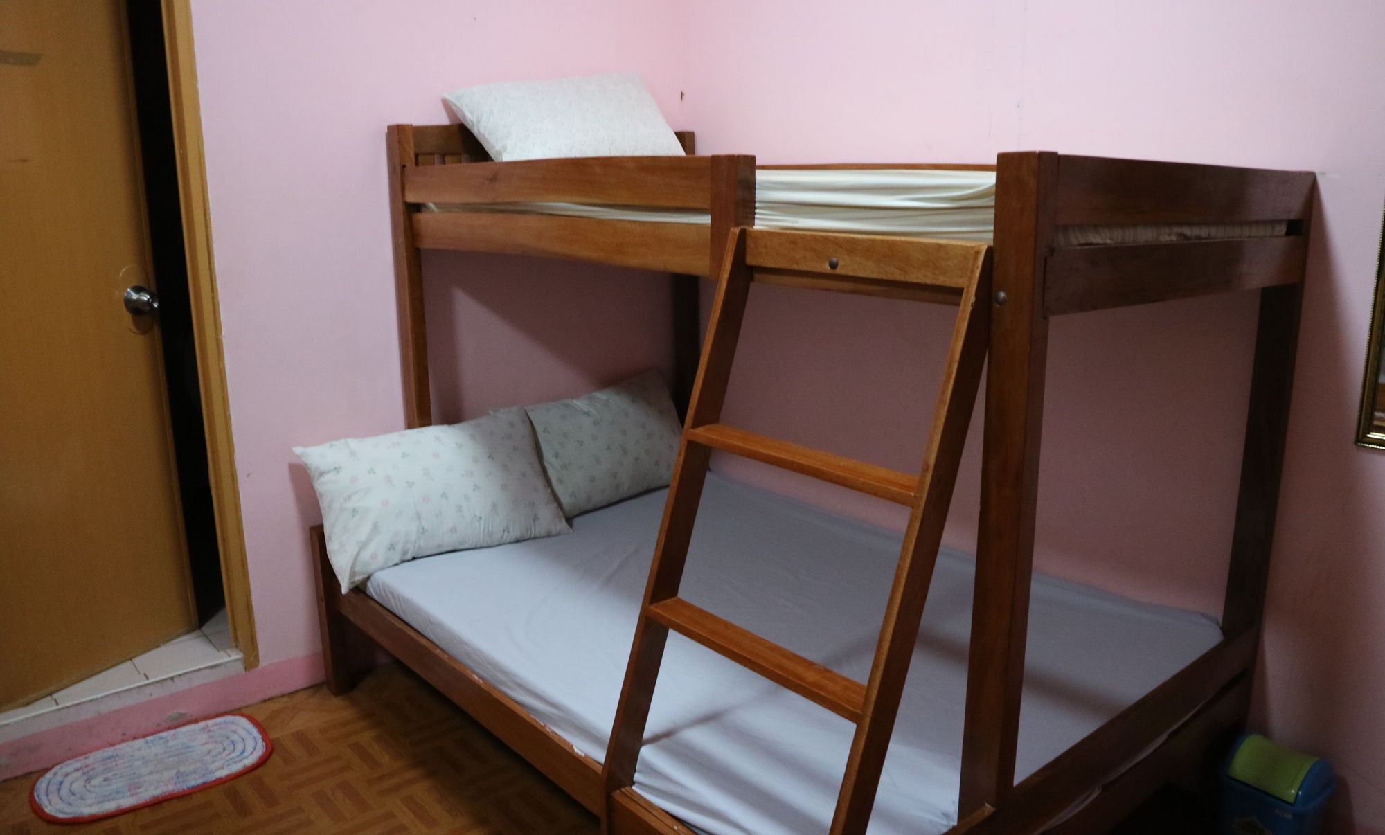 公主港 阿尔蒙特短住旅馆旅舍 外观 照片