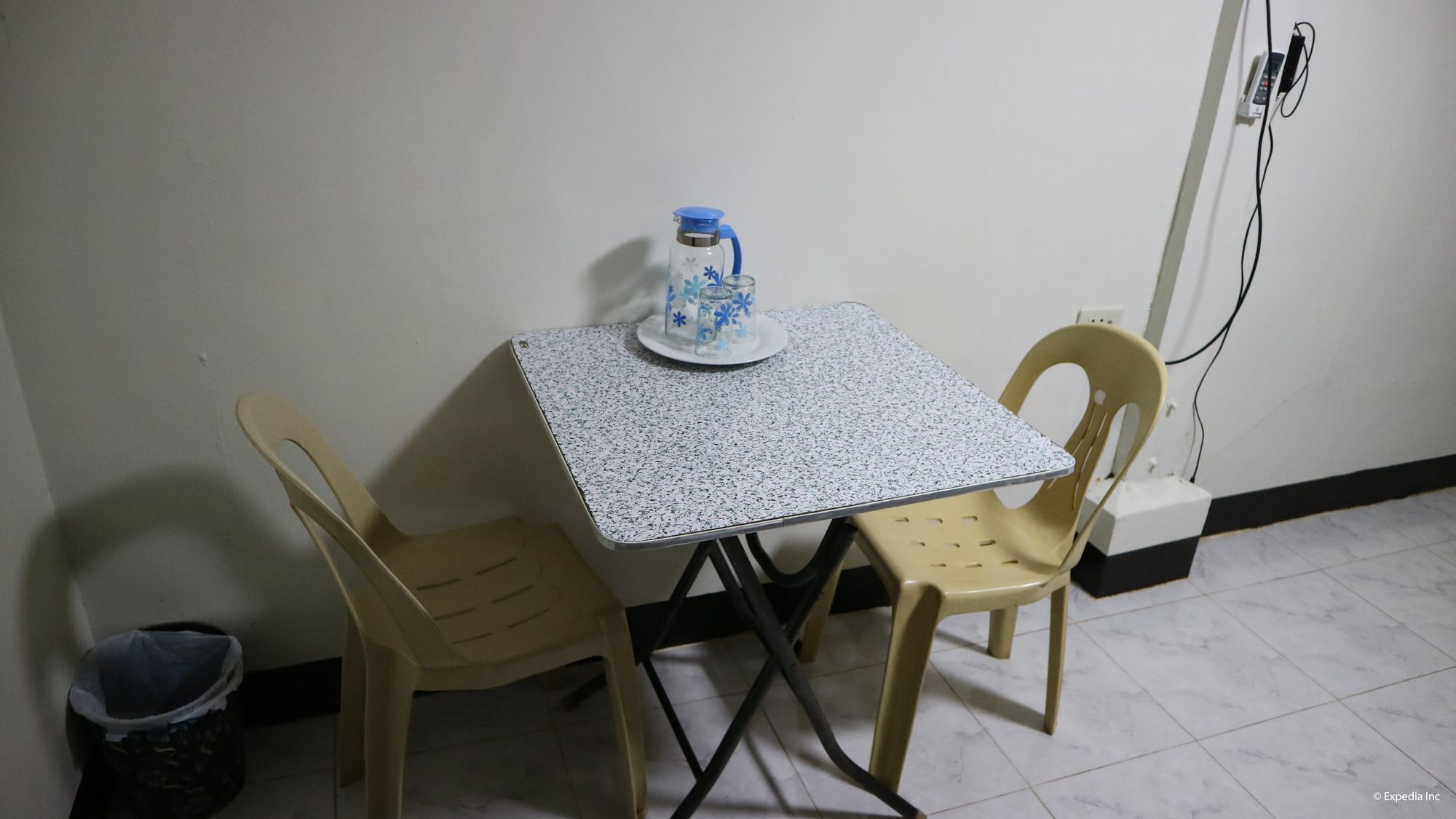 公主港 阿尔蒙特短住旅馆旅舍 外观 照片