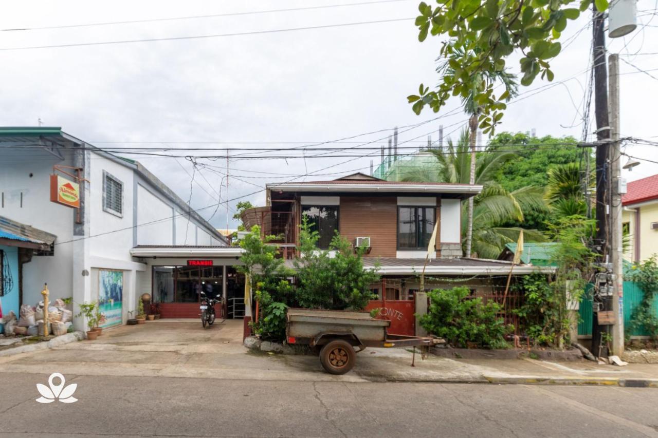 公主港 阿尔蒙特短住旅馆旅舍 外观 照片